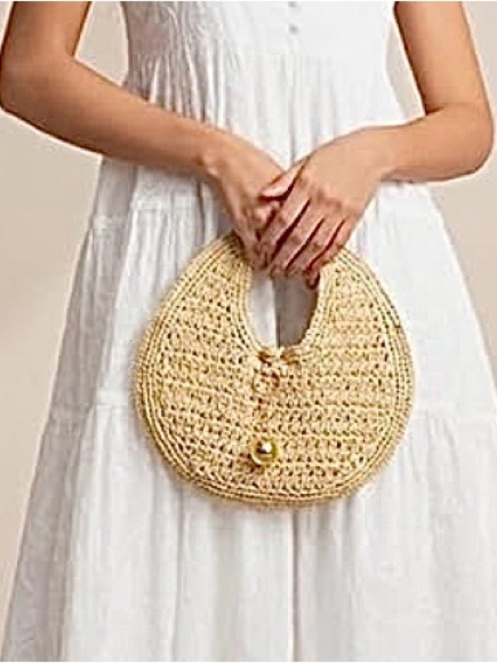 🆕- Woven Raffia Summer Boho Circle Bag with Gold Accent - Natural